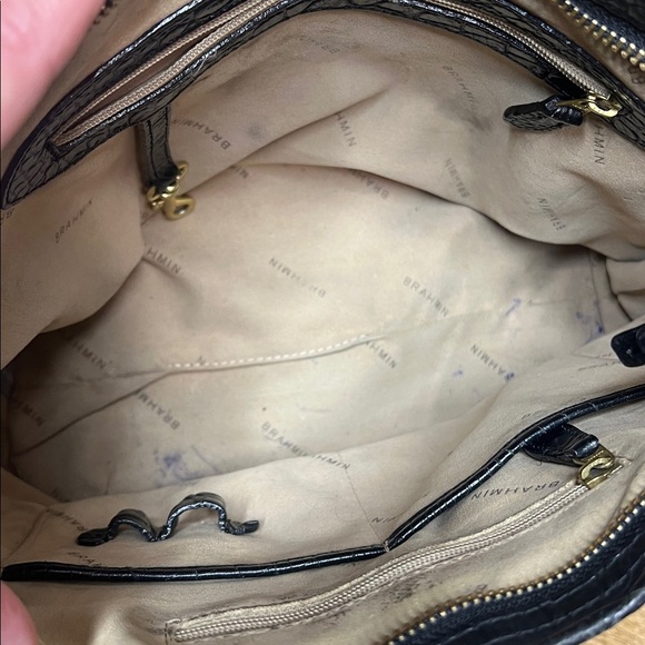 Brahmin Black Croc Embossed Leather Bag w/Detachable Shoulder Strap - Picture 8 of 10